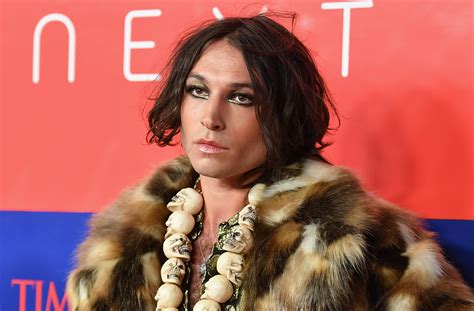 Ezra Miller Kommer Till Stockholm För En Mindre Kontroversiell Konsert!